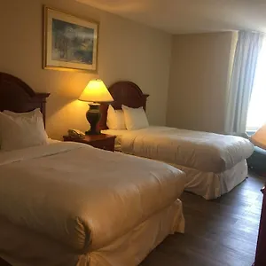 3* Hotel Plaza Airport